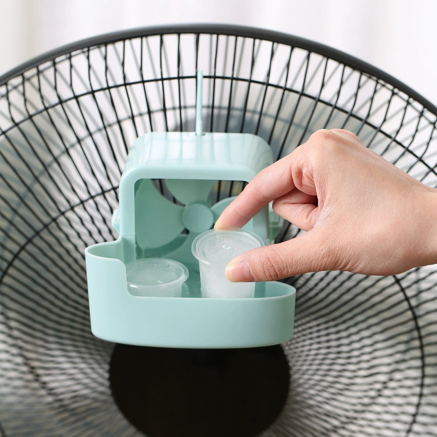 Clip-On Ice Cooling Fan, Porta - Outdoor Camping Essentials review and price